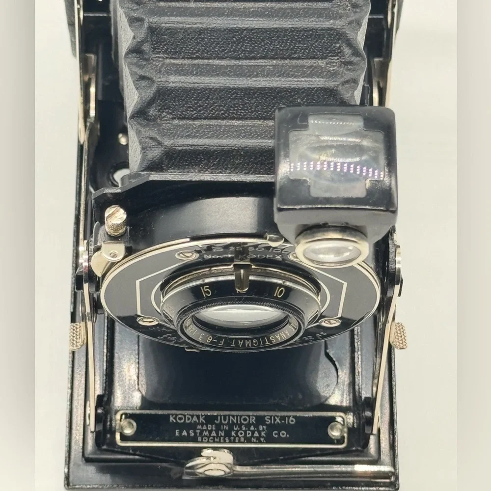 KODAK JUNIOR SIX-16 FOLDING CAMERA WITH CASE